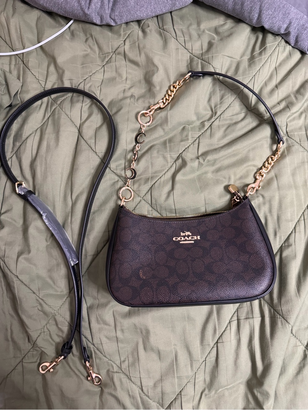 Coach Teri Shoulder Bag - Picture 6 of 6